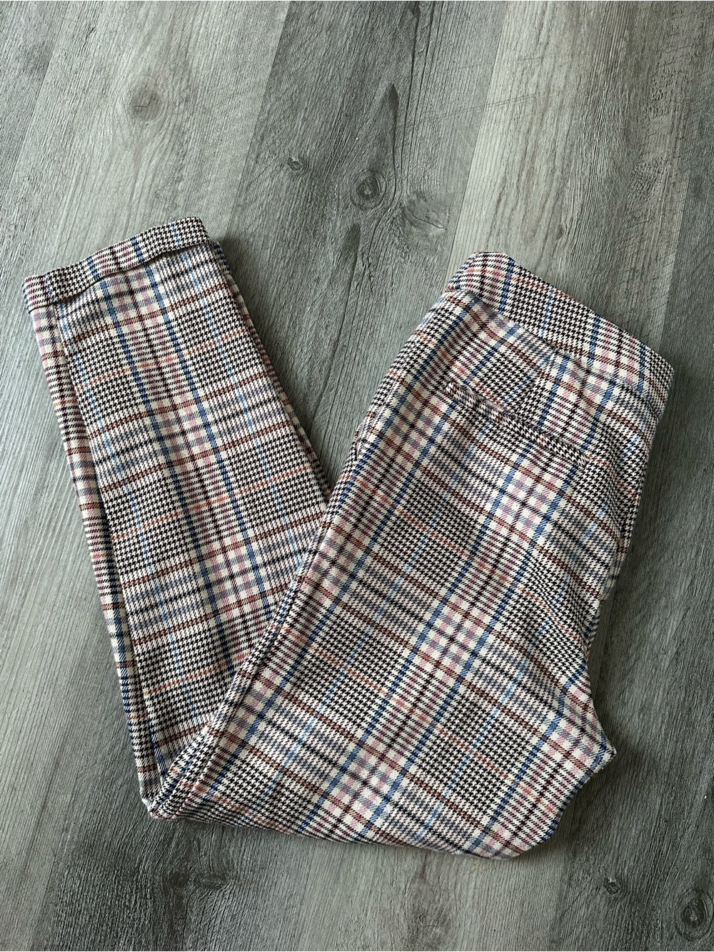Anthropologie Malcolm Plaid Tapered Cuffed Ankle Trousers
